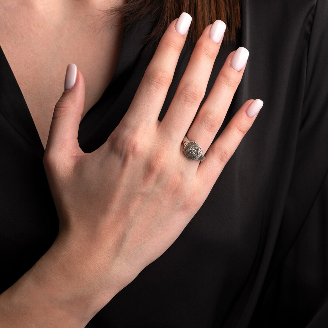 Gerochristo - Pinky Ring in Sterling Silver