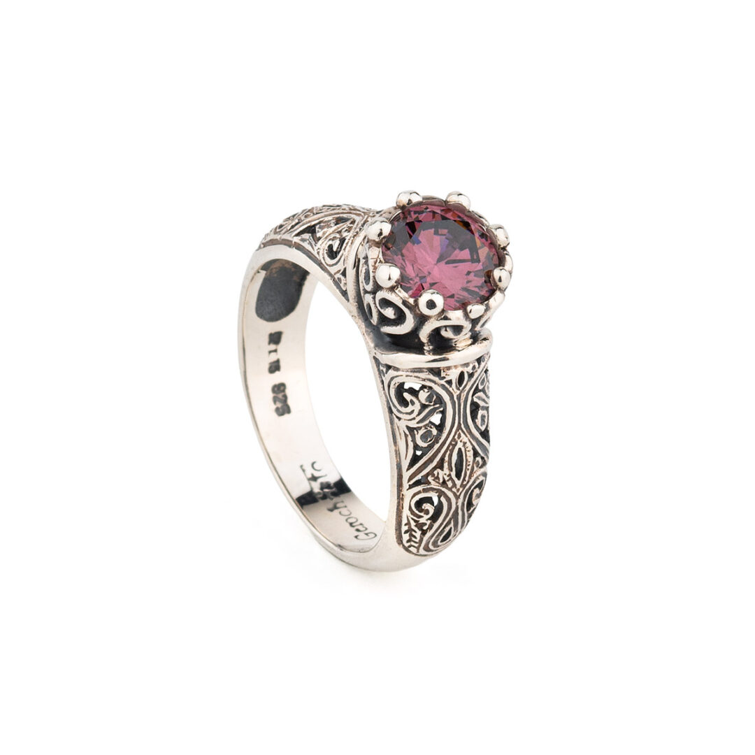 Gerochristo - Byzantine Ring with Light Crystal