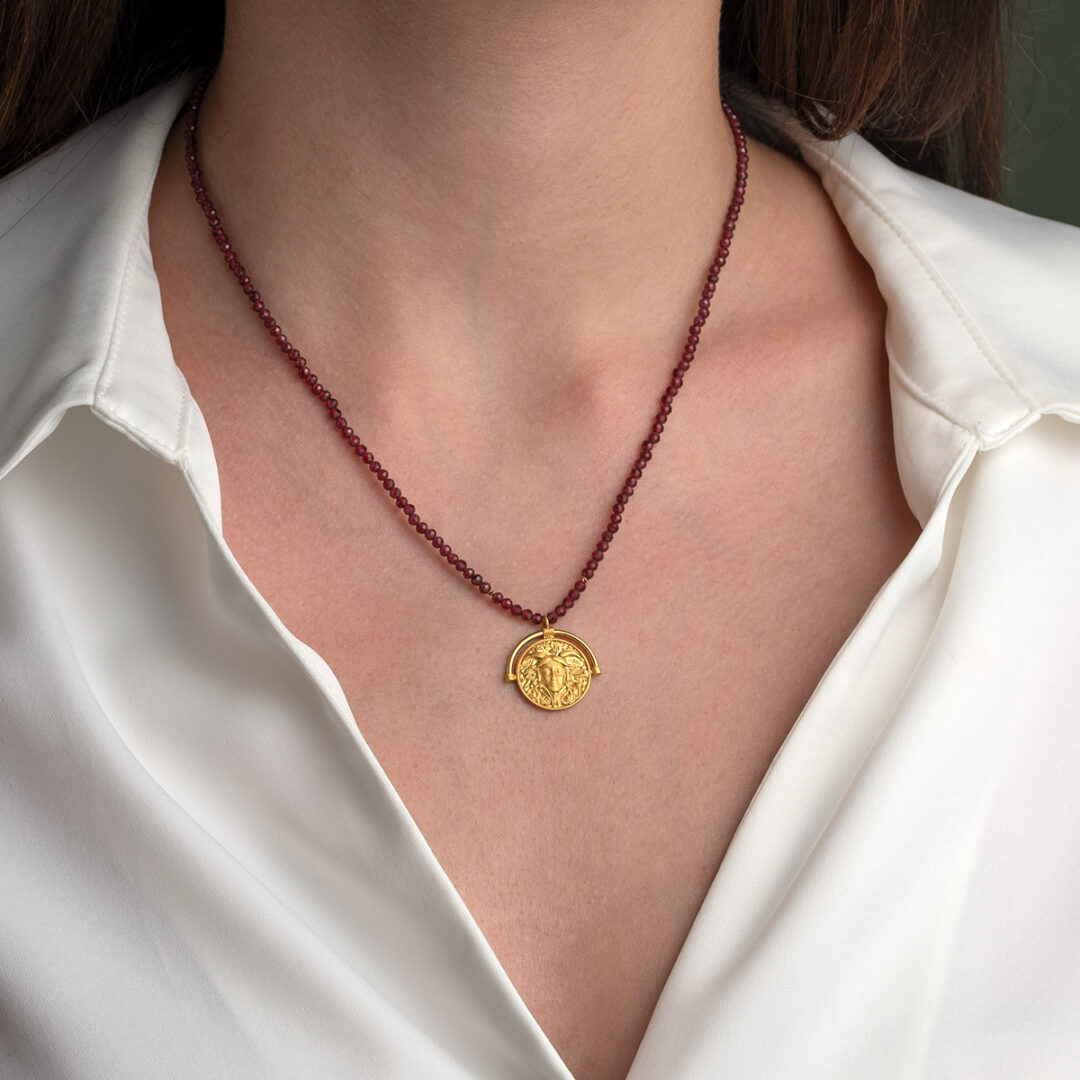 Medusa Neckalce with Garnet Stones - 925 Sterling Silver