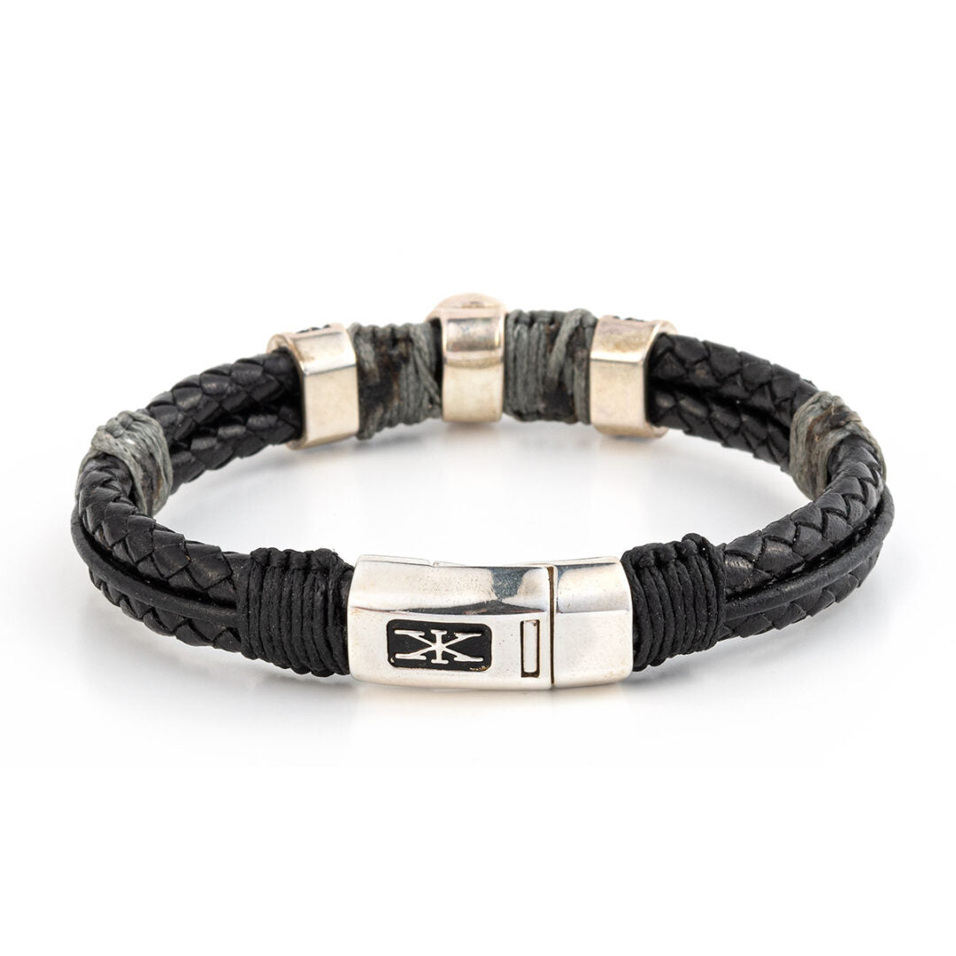 Skull with Fleur-de-lis bands leather Bracelet