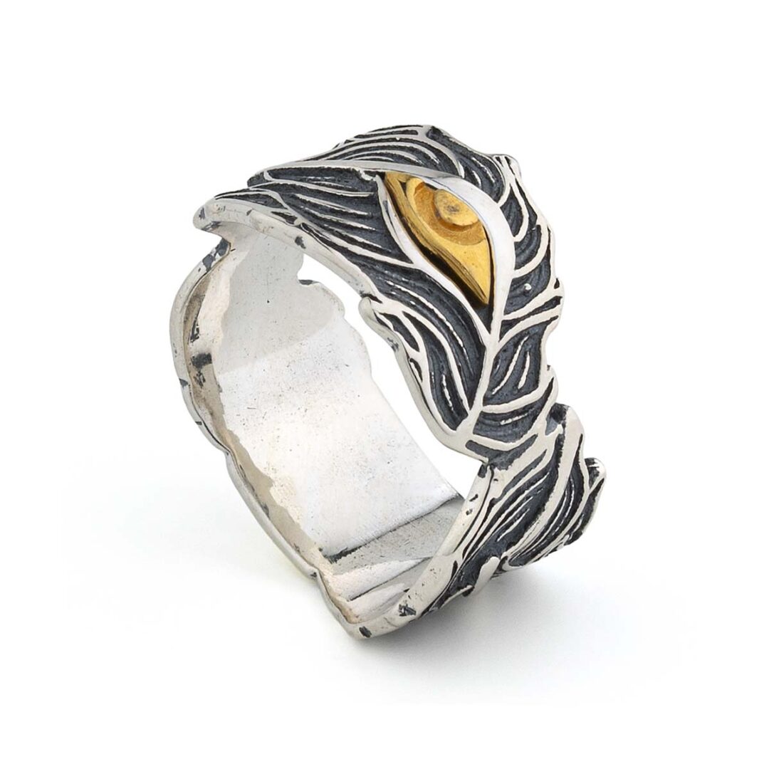 Men’s Silver Ring Featuring an Eye Design