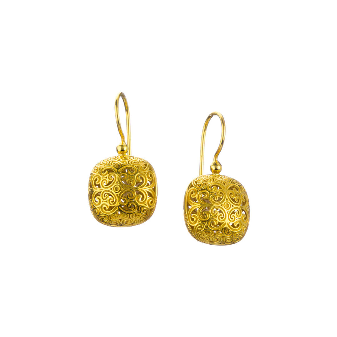 Gerochristo – Kallisto Cushion Earrings in Gold plated silver 925