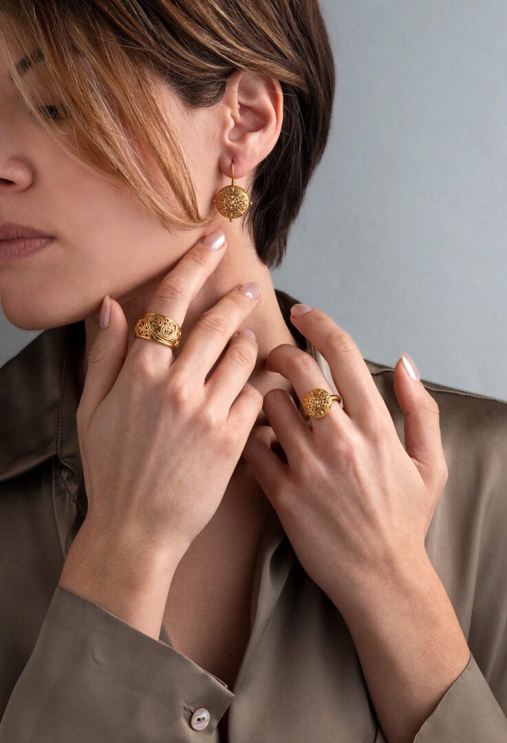 Kallisto Round Earrings Gold plated silver 925