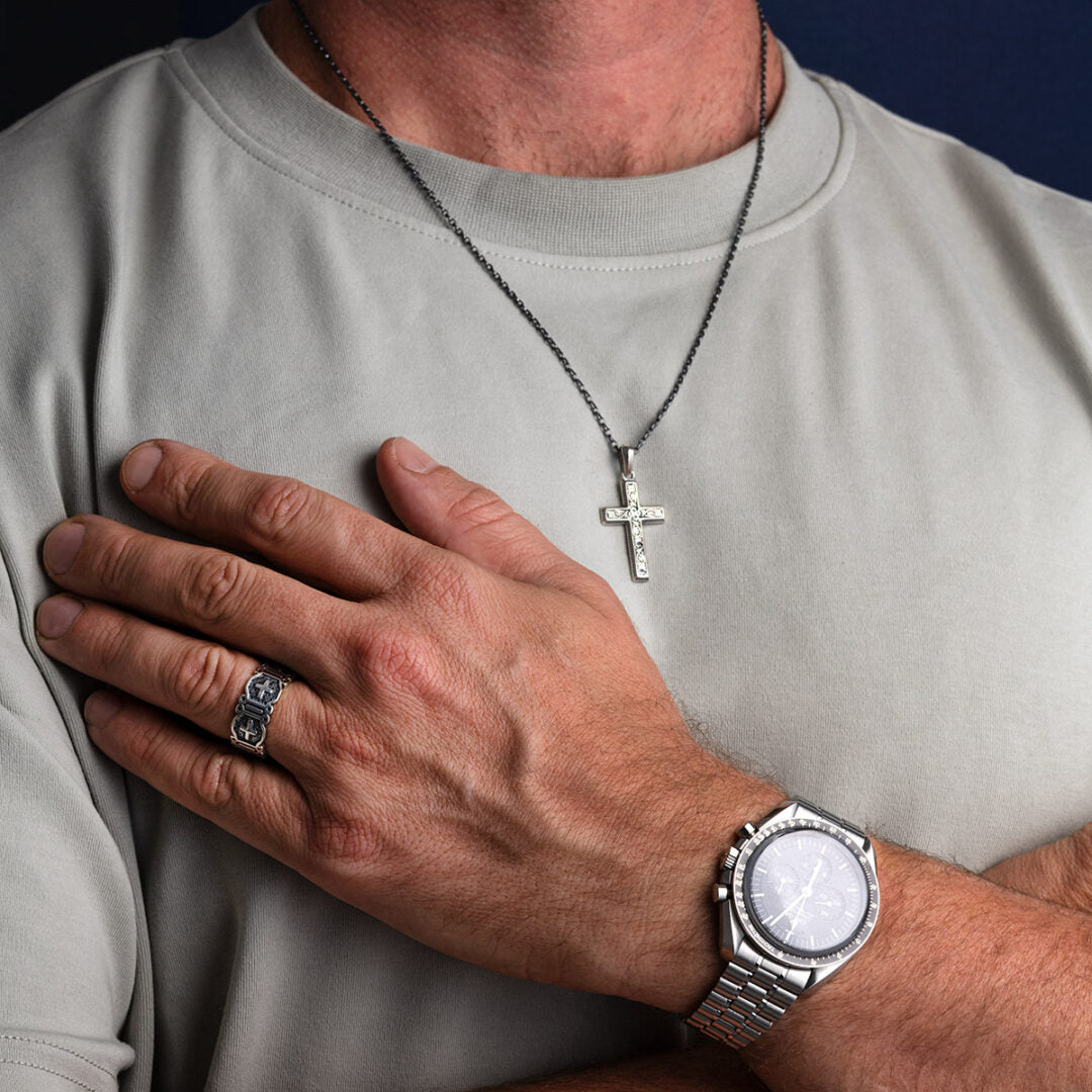 Men’s Cross Necklace in 925 Sterling Silver
