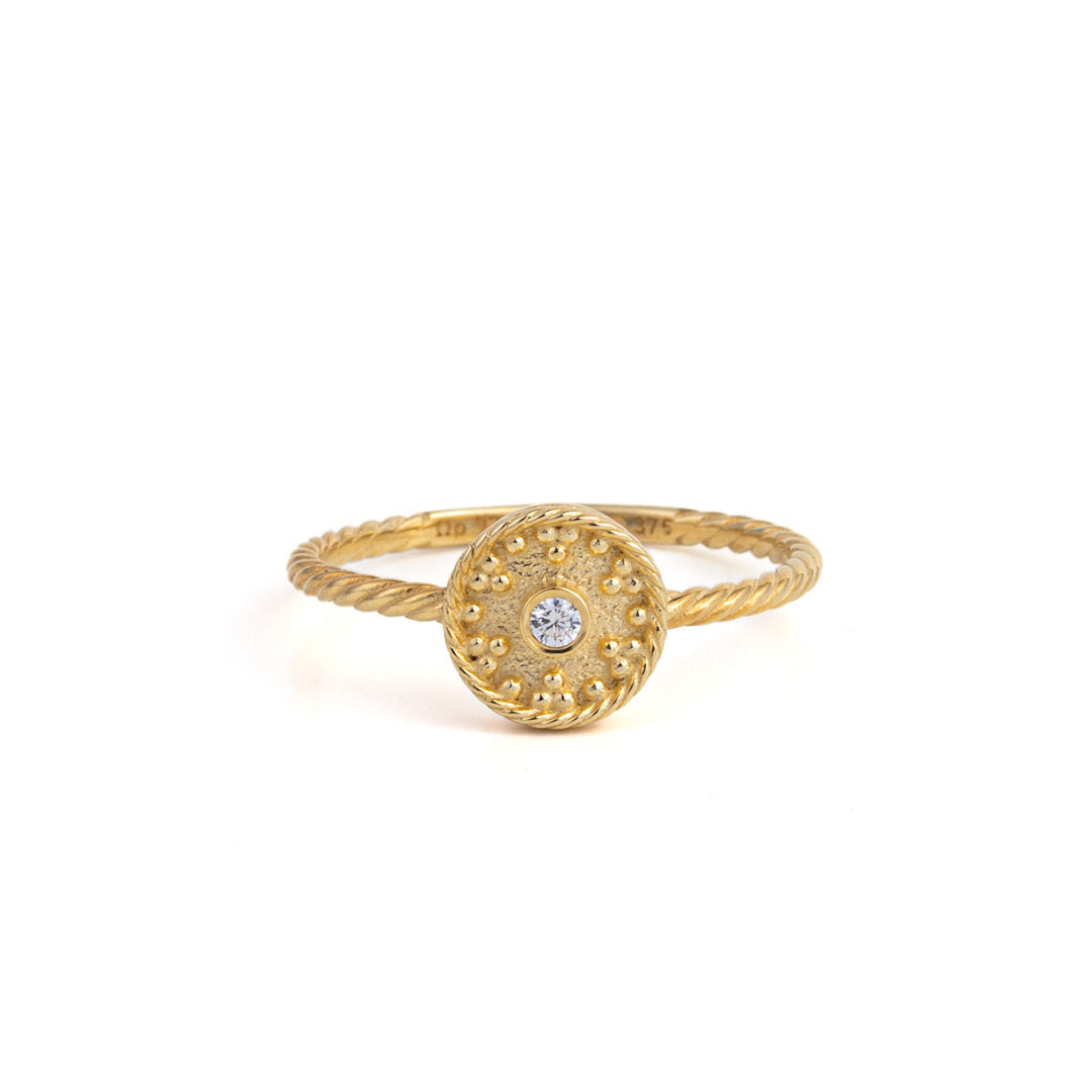 9K Gold Zircon Ring – Elegant Gold Ring with Zircon Stone