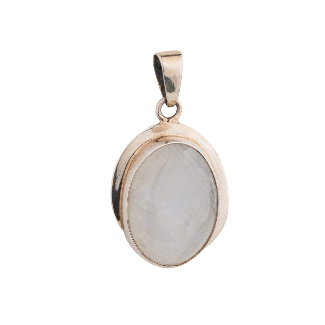925 Sterling Silver Oval Moonstone Pendant