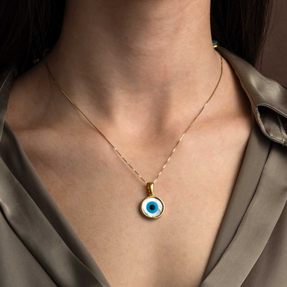Mother of Pearl Round Evil Eye Pendant Gold Plated Charm