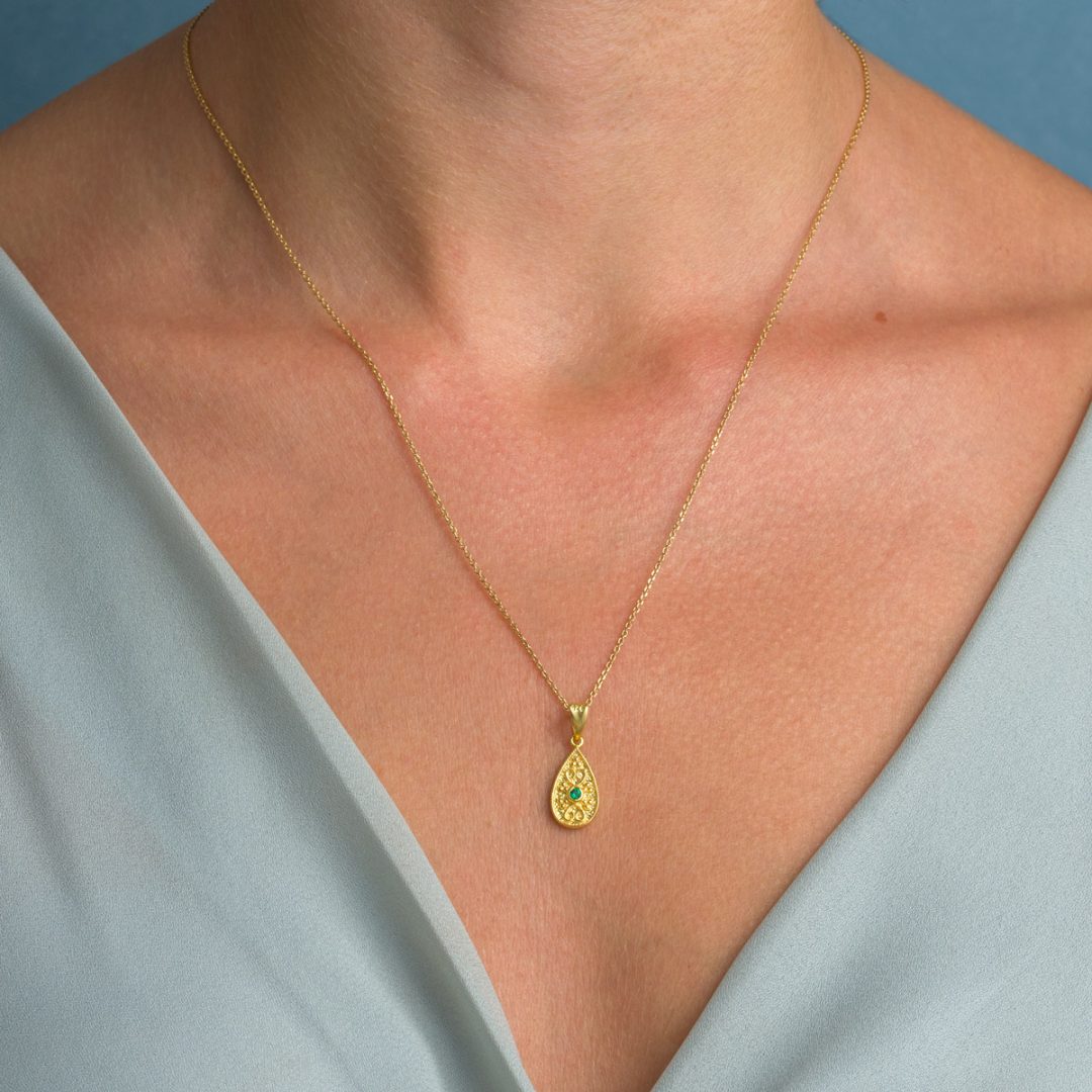 Byzantine Teardrop Pendant in Gold Plated 925 Silver with Zircon