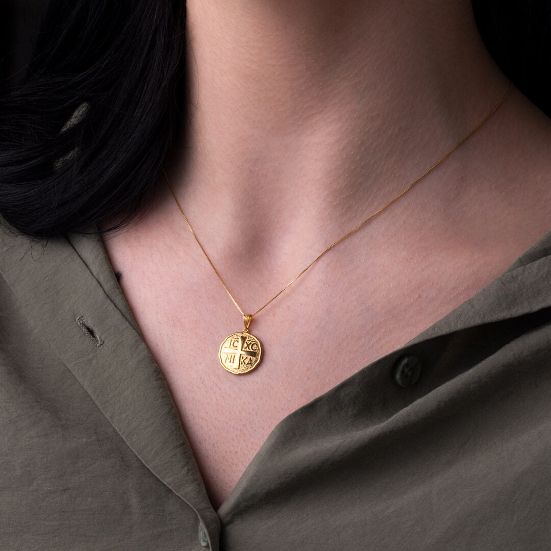 Constantine Coin Pendant – 9K Gold