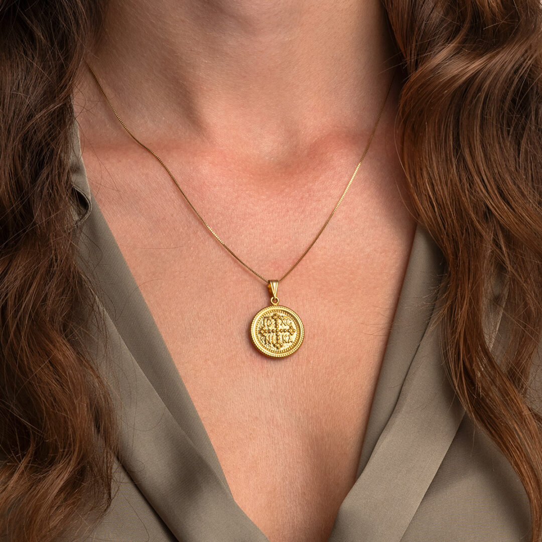 Constantinato Pendant - 9K Gold