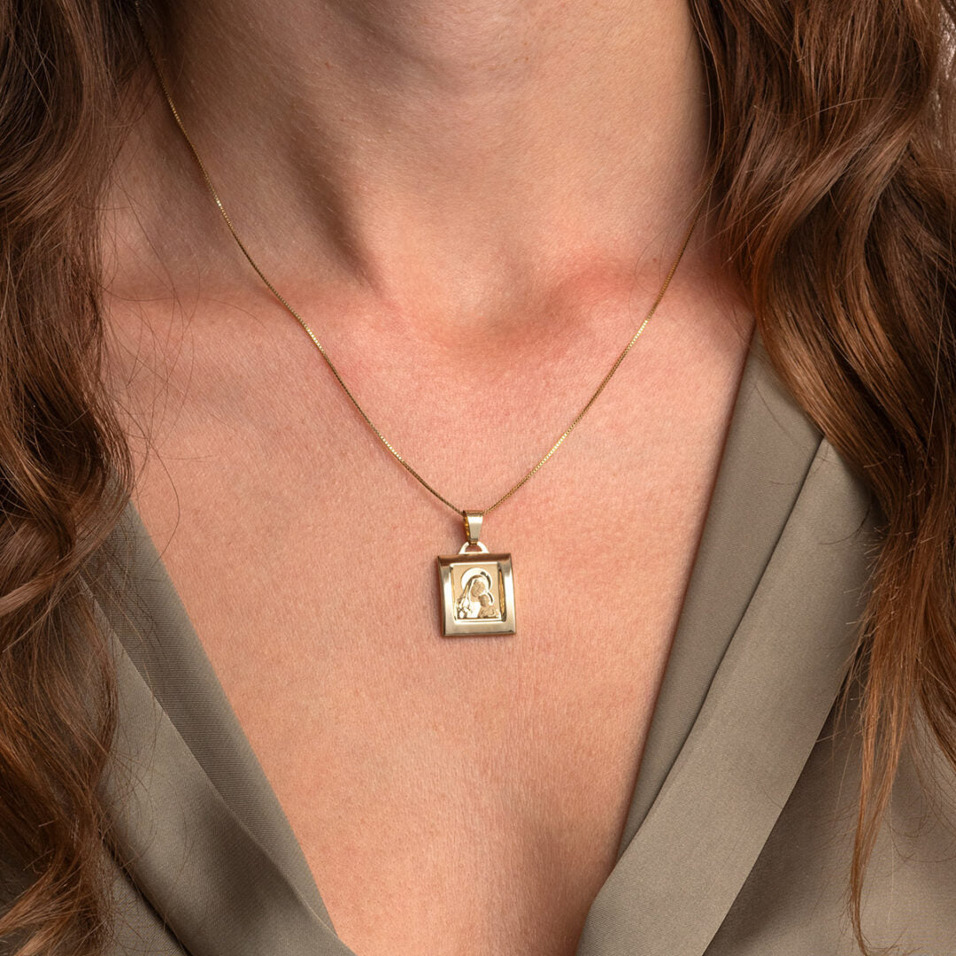 Virgin Mary and Jesus Pendant – 9K Gold