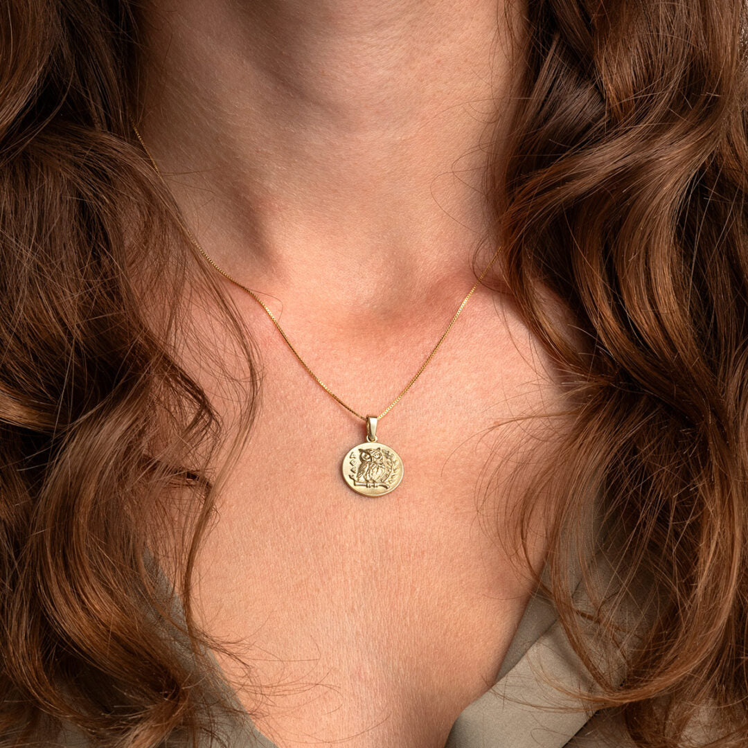 9K Gold Wisdom Owl Pendant – Symbol of Knowledge