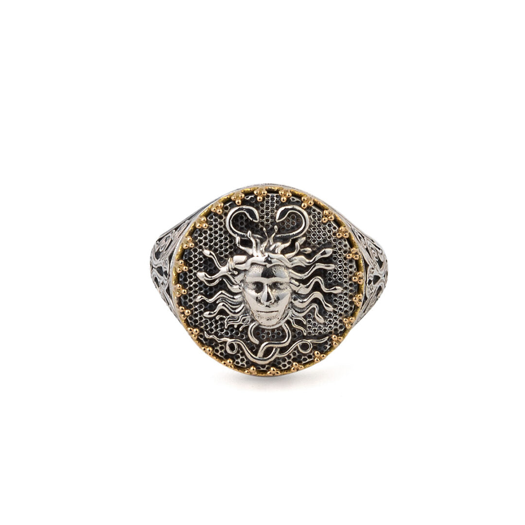 Medusa ring in 18K Gold and sterling silver