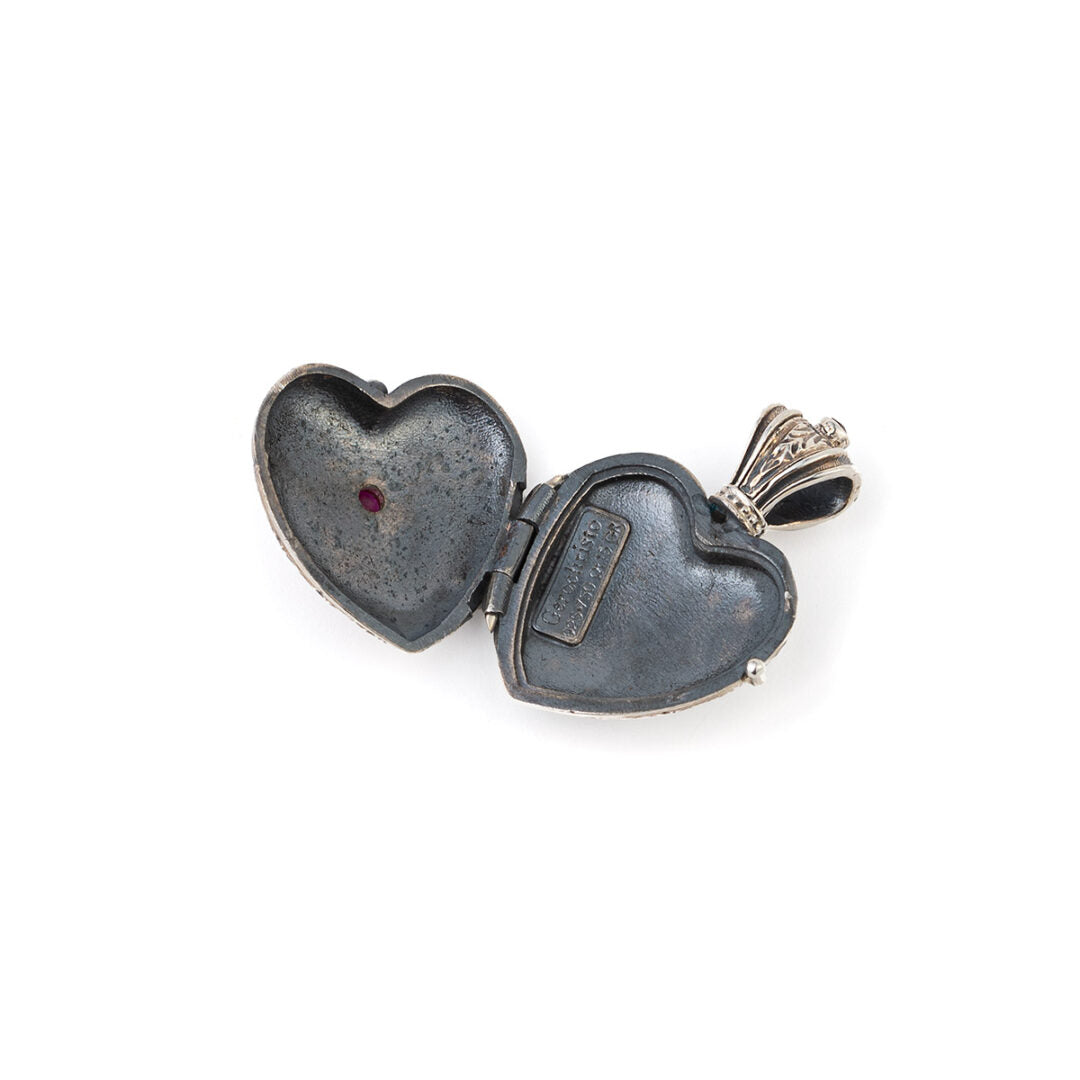 Heart locket in Sterling Silver with Details in 18K Gold