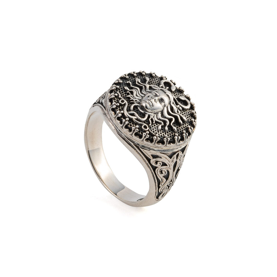 Gerochristo – Medusa Men’s ring in sterling silver
