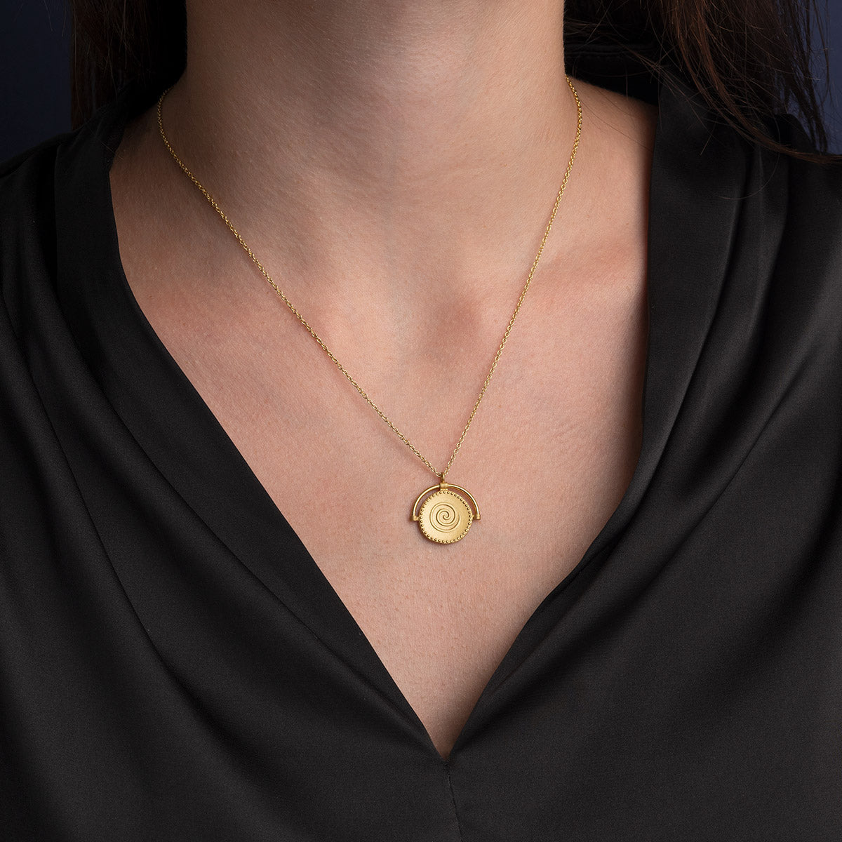 Sterling Silver Chain Necklace with Spiral Pendant