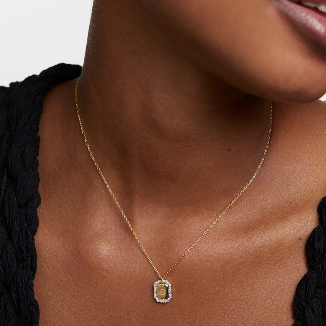 PD Paola Cancer Gold Necklace