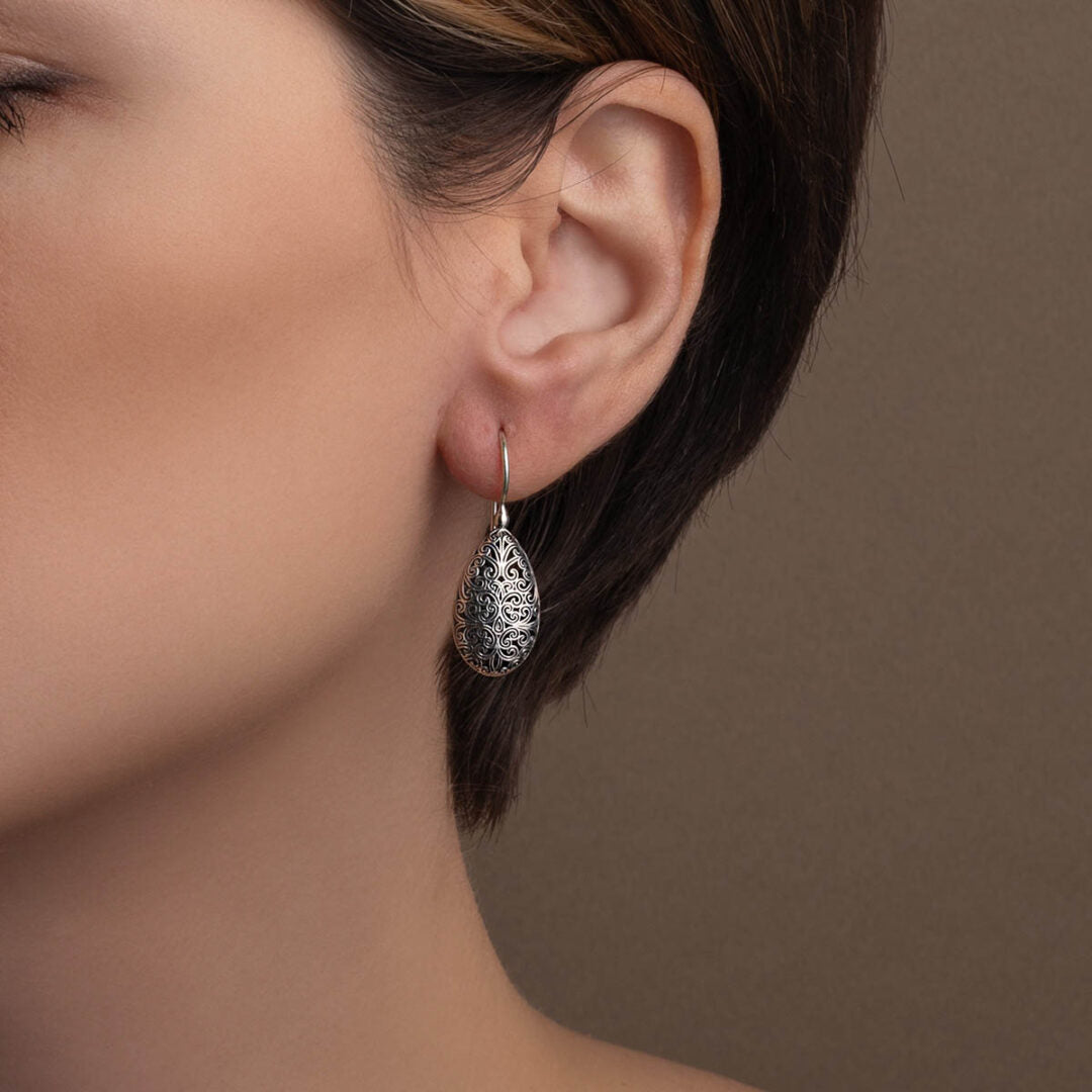 Gerochristo - Kallisto Teardrop Earrings in oxidized Silver 925