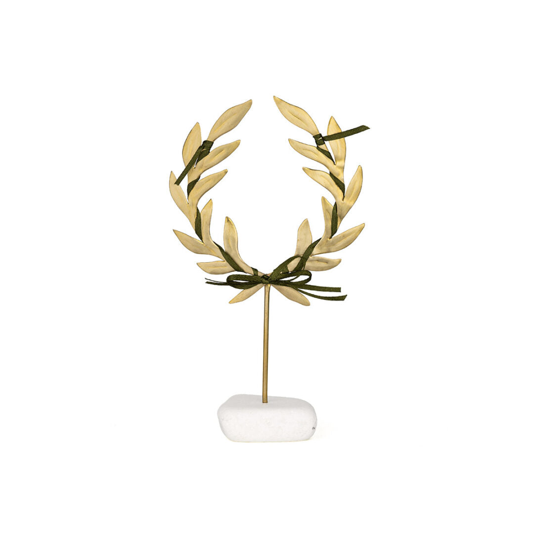 Olive Wreath Stand Décor on Marble Stone