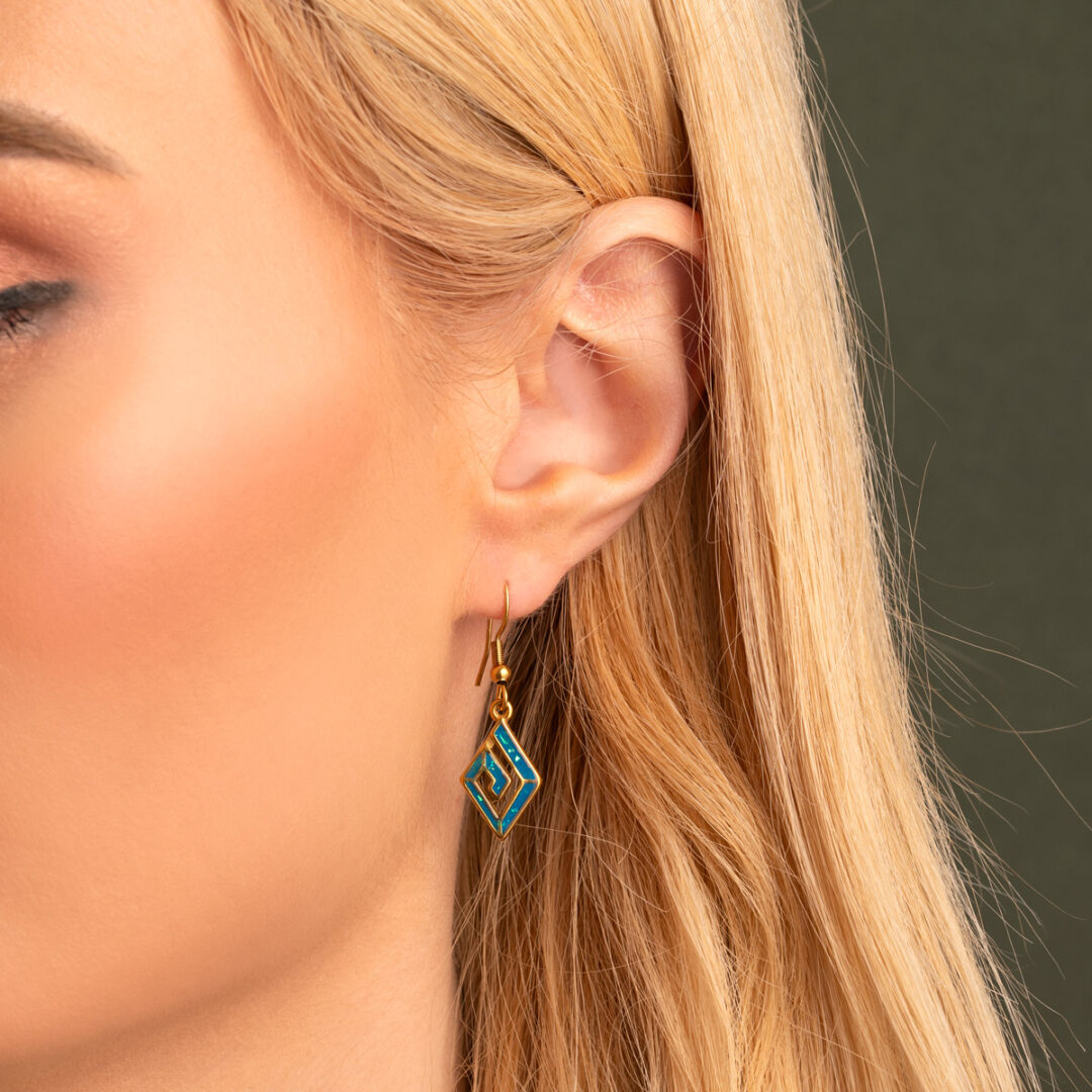 Meander Earrings with Ocean Blue Details in Stainless Steel — Silver