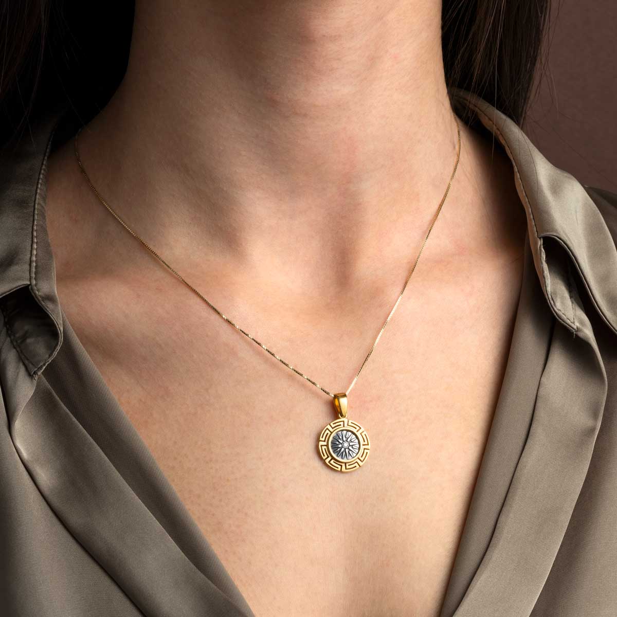 Vergina Sun Meander Pendant 925 Sterling Silver Gold Plated