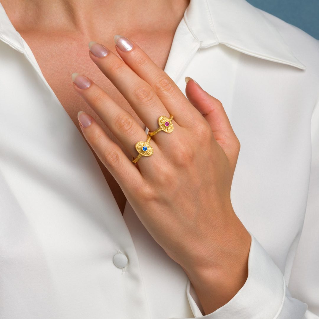 Byzantine Oval Ring in 925 Sterling Silver Gold-Plated with Round Zircon — Blue