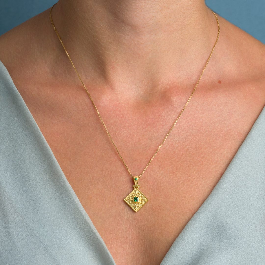 Byzantine Rhombus Pendant in Gold Plated Silver 925
