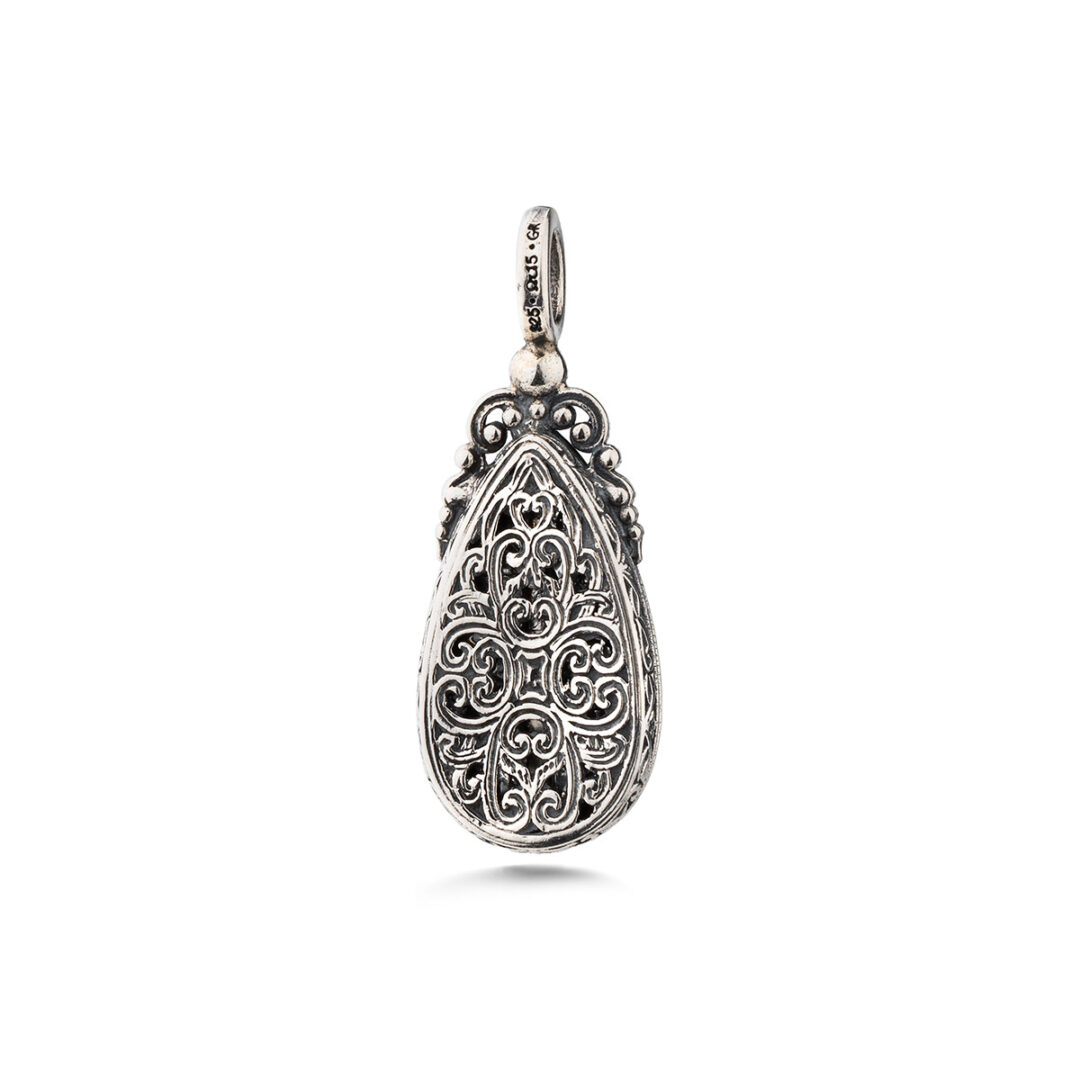 Dione teardrop pendant in sterling silver with Doublet stone