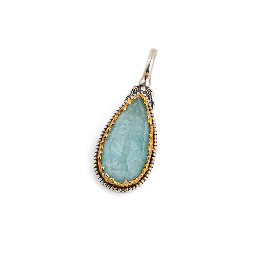 Dione teardrop pendant in sterling silver with Doublet stone