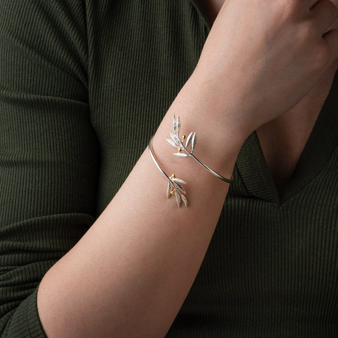 Olive Leaf Hinge Bracelet
