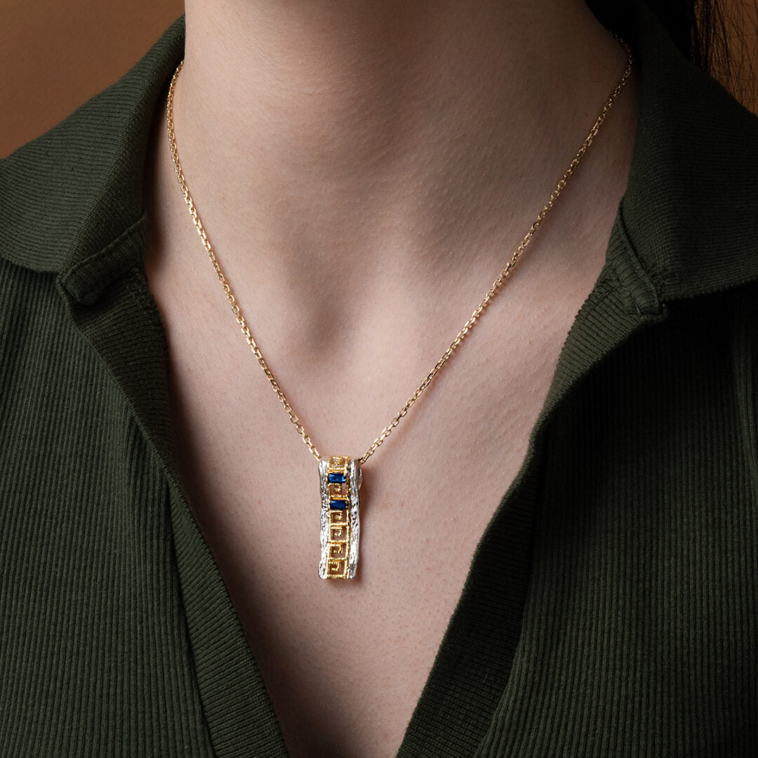 Greca Lace Pendant with Blue Stone