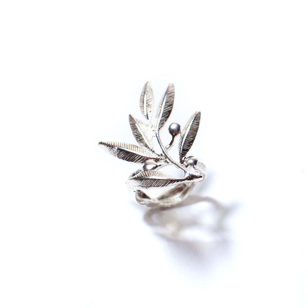 Ancient Greek Ring with olive leaves - Sterling Silver