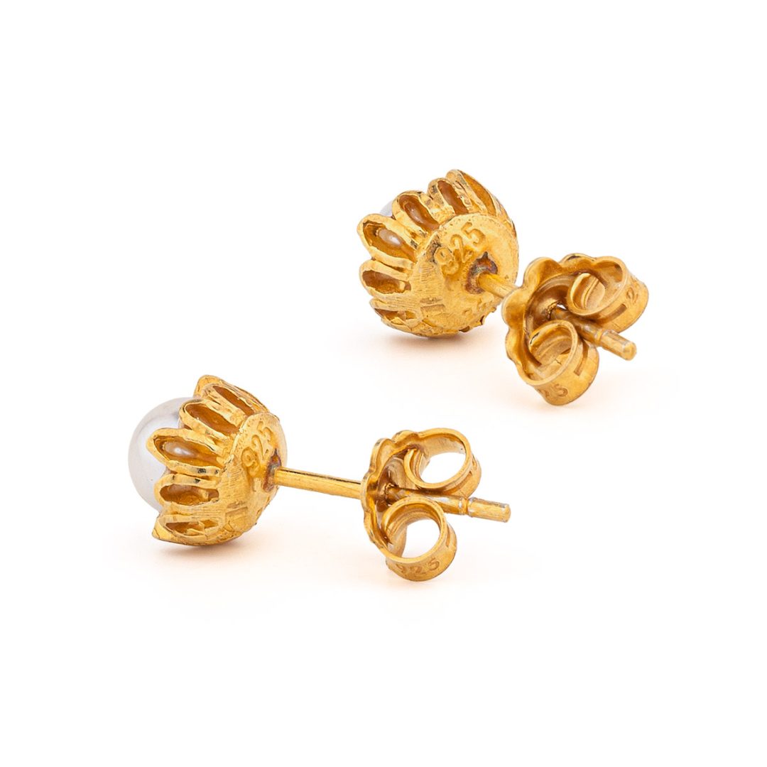Flower Pearl Stud Earrings in 925 Sterling Silver and Gold Plated