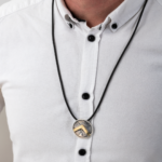 300 Spartans Shield Pendant - 14k Gold and Sterling silver - Image 2