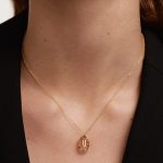 PD Paola Letter U Necklace - 18k Gold plating - Image 2