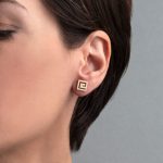 Σκουλαρίκια Καρφωτά με Μαίανδρο - 14Κ Χρυσό - Image 2