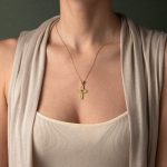 Βυζαντινός Σταυρός με κόκκινο Ζιργκόν - Ασήμι 925 Επιχρυσωμένο - Image 2