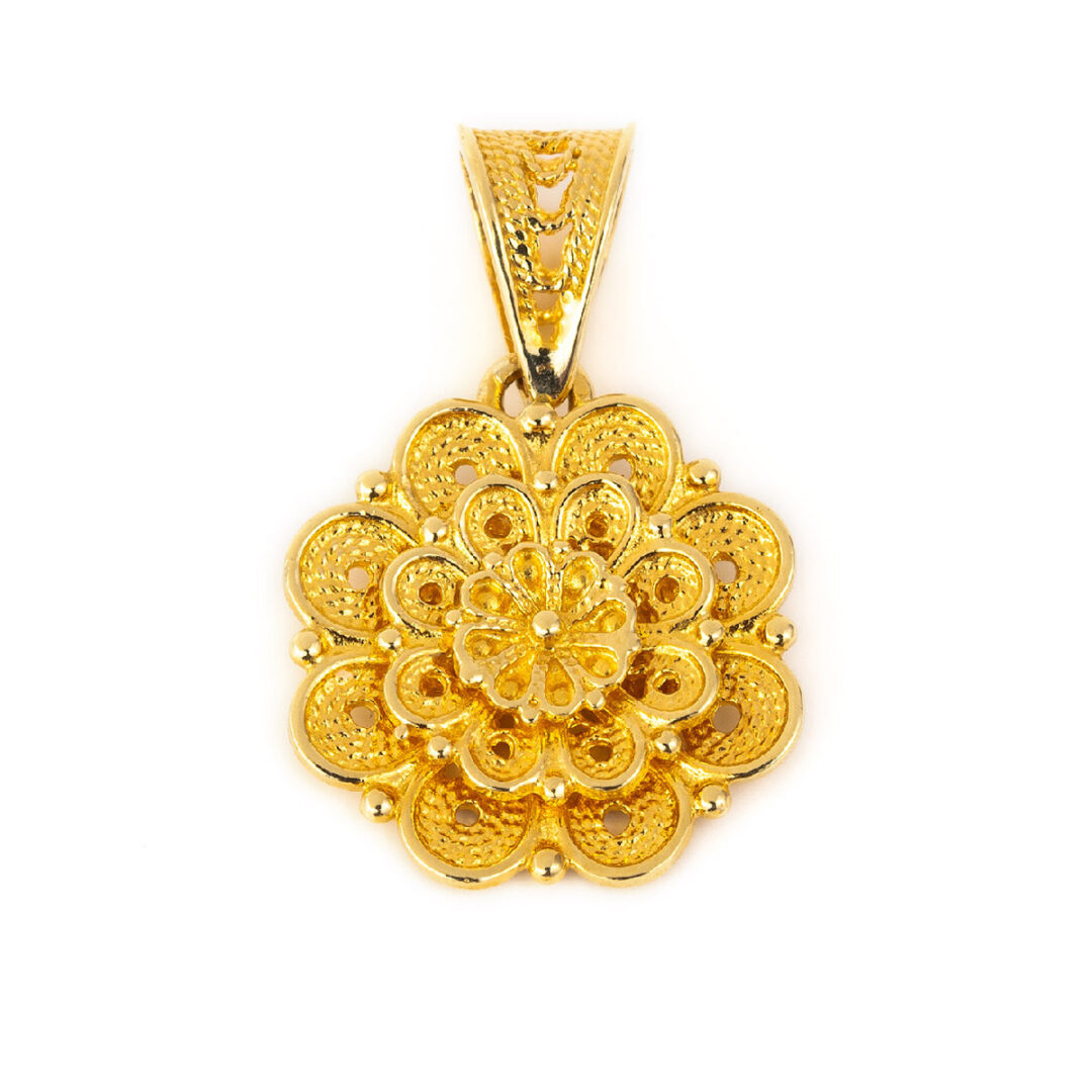 KA-P-019501_1 18K Gold Filigree Byzantine Rosette Pendant - Image 1