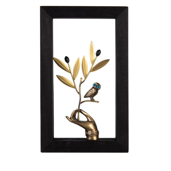 Διακοσμητικό Ξύλινο Κάδρο 15X25 cm – Ένα χέρι κρατάει ένα κλαδί ελιάς - Image 1