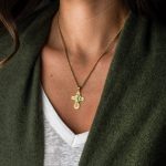 18K Gold Filigree Cross with Pearl - Image 2