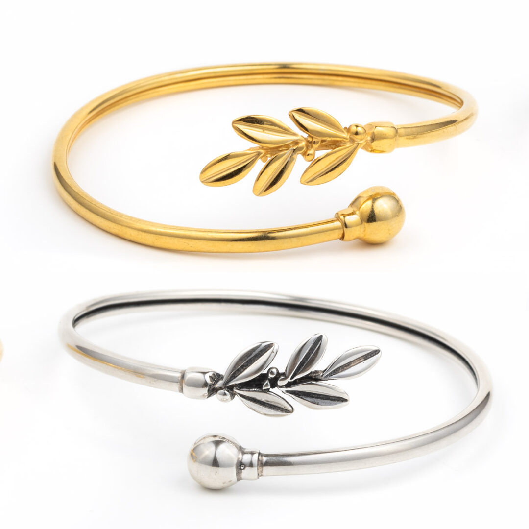 LI-B-1096c Olive Leaf Hinge Bracelet - 925 Sterling Silver and Gold Plated - Image 3