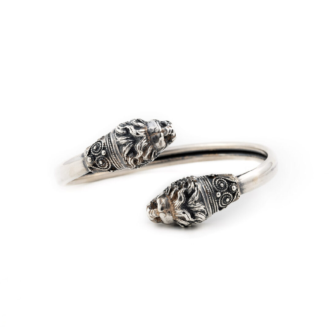 ΜΙ-Β-1106b-1 Silver Lion's Head Cuff Bracelet - Image 2